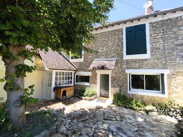 Maison 4 pièces 82 m² à Nesles-la-Vallée — photo du bien