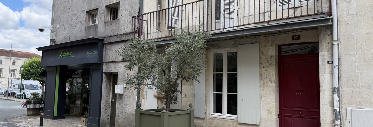 Maison 4 Pièces 115 m² à vendre à Saint-Jean-d'Angély (17400)