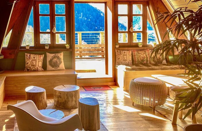 Domaine touristique avec spa et yourtes. — photo 5