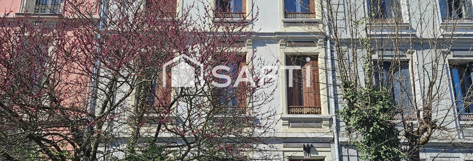 Immeuble  280 m² à vendre à Mulhouse (68100)