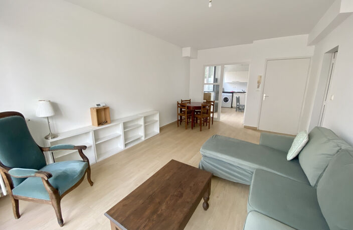 T3 MEUBLE  - 65 rue du Général Buat, NANTES — photo 2