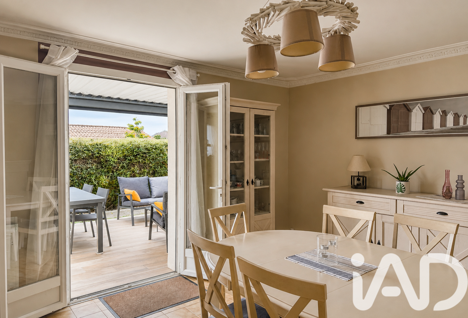 Vente Maison/villa 8 pièces — photo 1