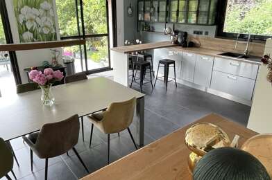 Maison 5 pièces 385000 €