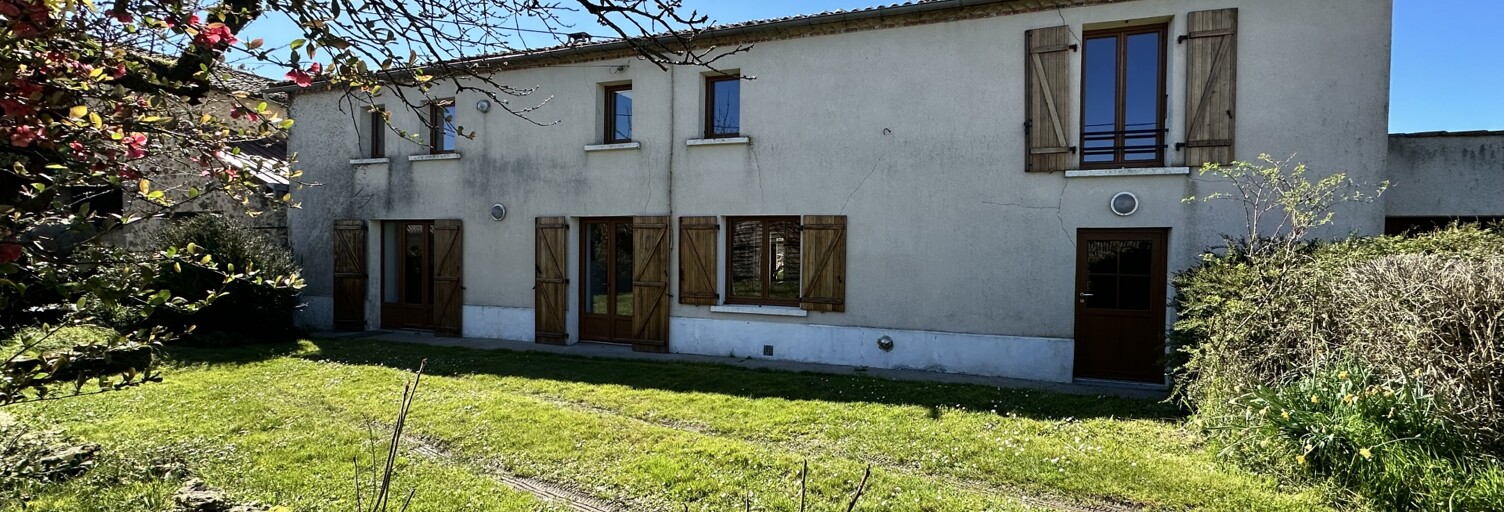 Maison 5 Pièces 157 m² à vendre à Lageon (79200)