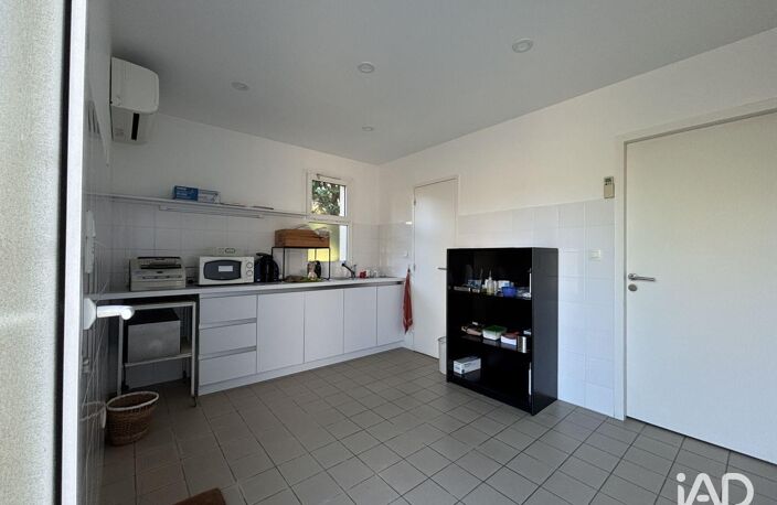 Location Bureaux 54 m&sup2; — photo 2