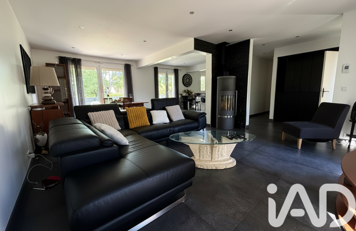 Vente Maison/villa 7 pièces — photo 2