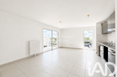 Appartement 4 pièces 275000 €
