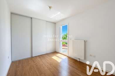 Appartement 4 pièces 275000 €
