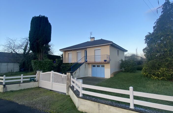 Vente Maison/villa 4 pièces — photo 2