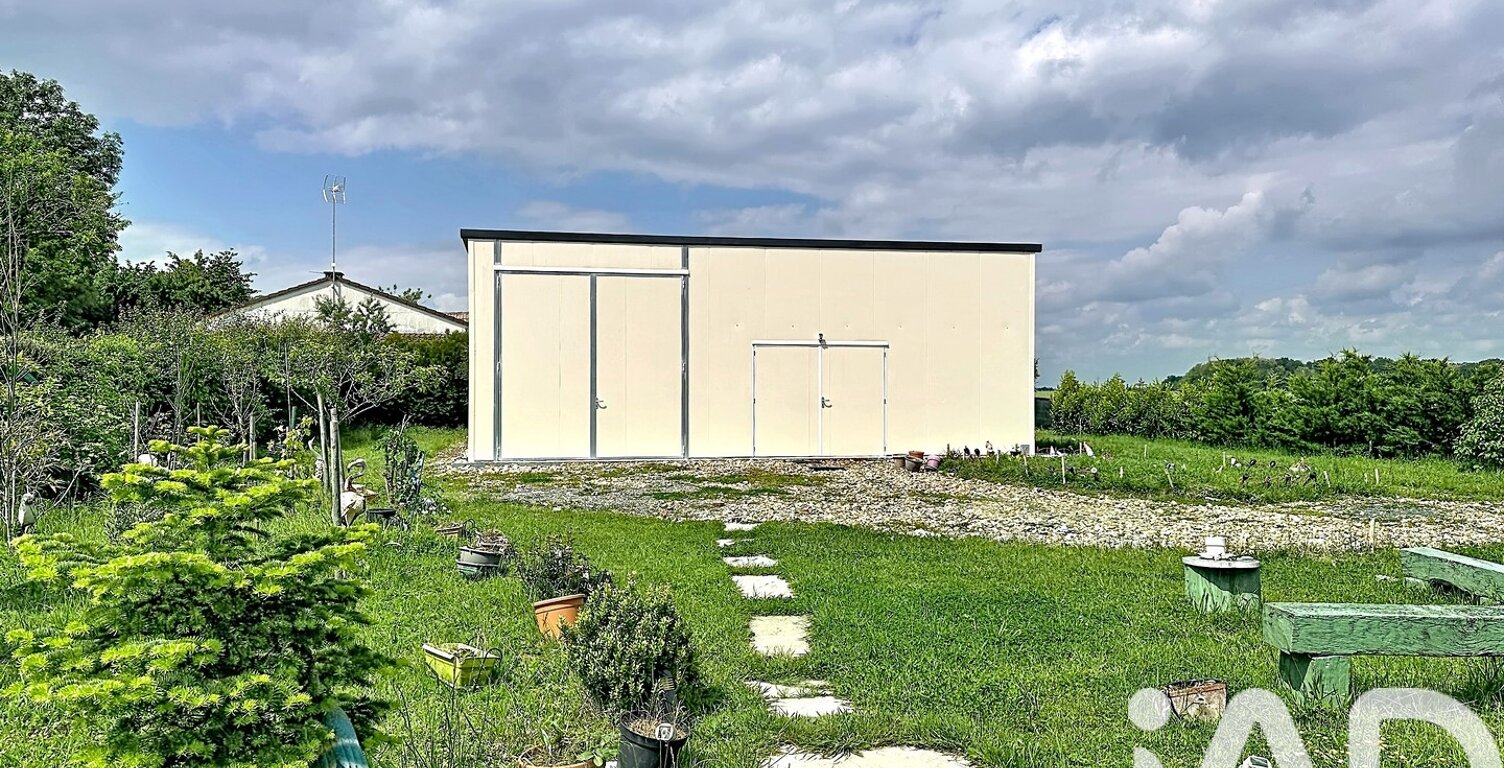 Vente Terrain 810 m&sup2; — photo 1