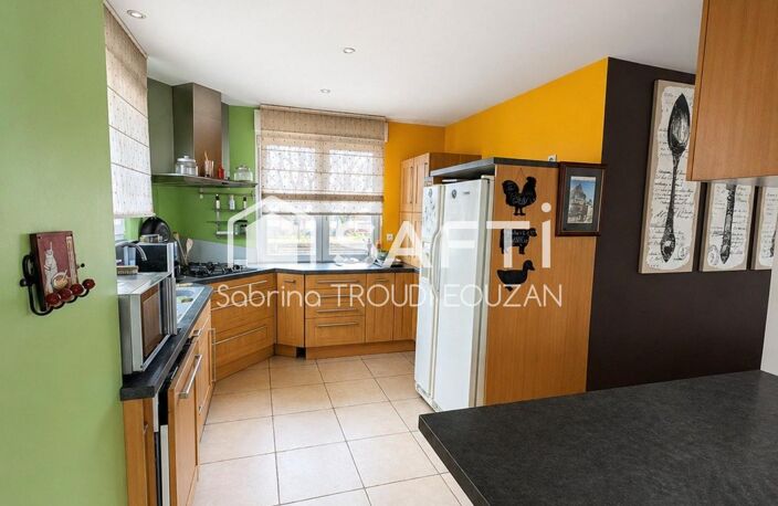 Maison Familiale -4 CHAMBRES -JARDIN CLOS — photo 4