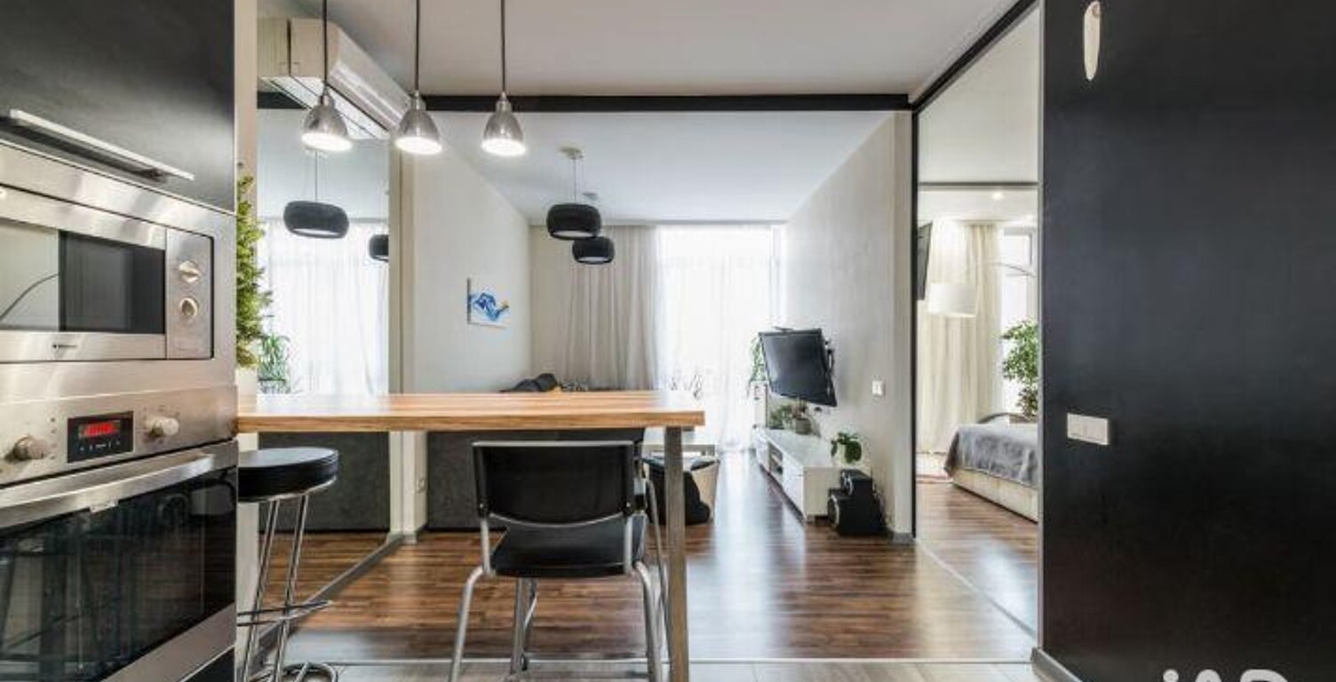 Vente Studio 1 pièce — photo 1