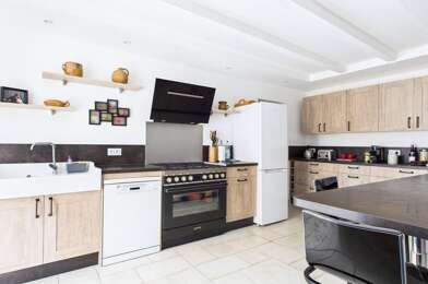 Maison 8 pièces 399000 €