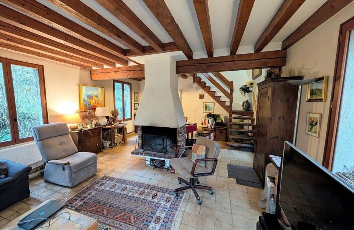 A 2h de Paris, maison de caractère au cœur d'un écrin de verdure — photo 3