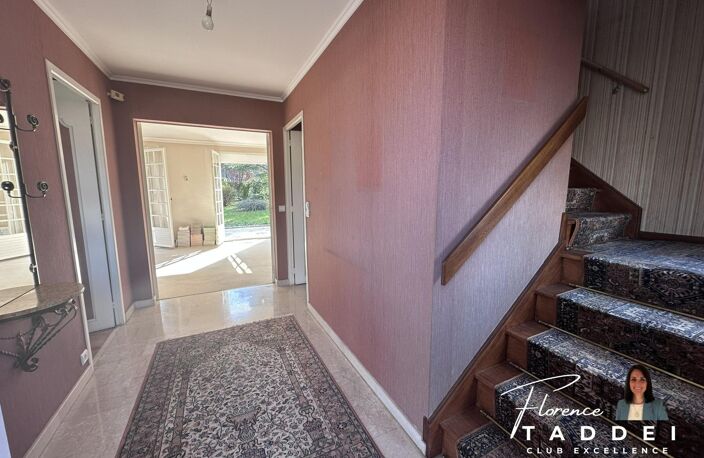 Grande maison familiale au centre de Limours — photo 3