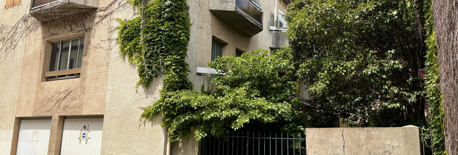 Immeuble  600 m² à vendre à Carcassonne (11000)