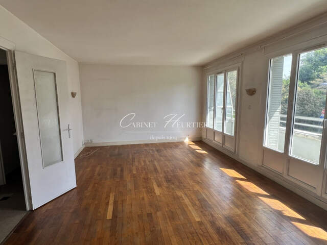 GRENOBLE T3 séjour double de 63m² — photo du bien