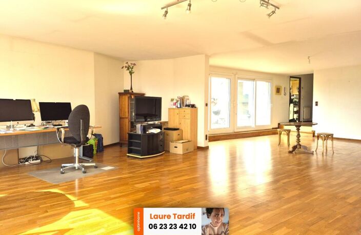 Superbe appartement familial de 169 m² – Ceyrat – Terrasse exceptionnelle et vue imprenable sur Fontimbert — photo 3