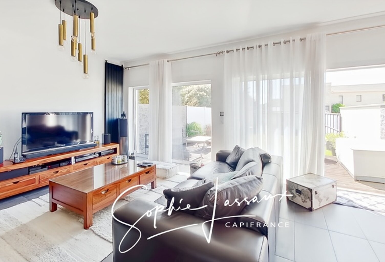 🏡 Chaleureuse maison familiale à vendre à Osny – 5 pièces, 3 chambres, sous-sol total et dépendance — photo 1