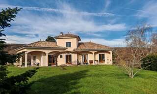 Maison 5 Pièces 136 m² à louer à Cellieu (42320)