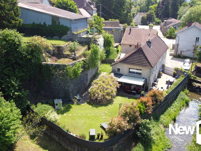 EXCLUSIVITE MONCEY maison en pierre 250 m2 de type 8 rénovée — photo 1