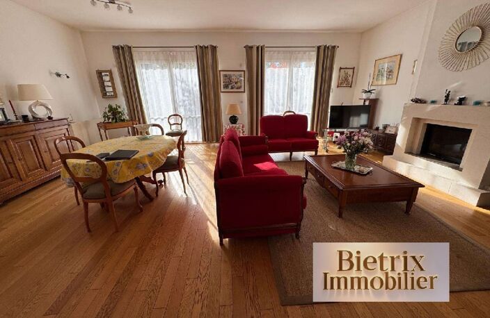 Vente maison 5 pièces 142 m² L'Isle-Adam (95290) — photo 2