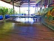 Local commercial de plus de 1000 M 2 — photo 3