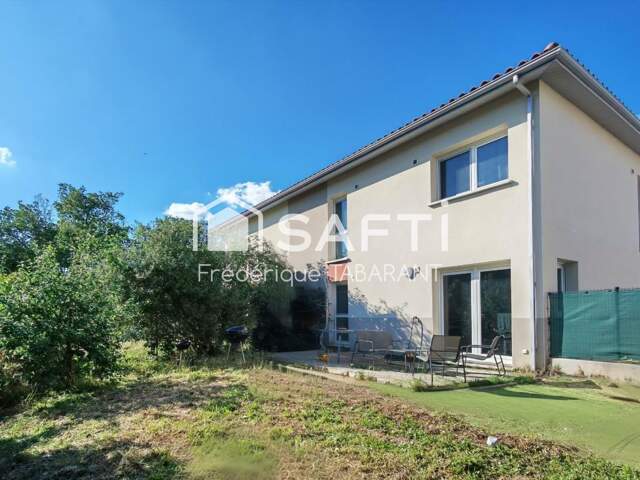 Maison T4 avec jardin et double garage + Parking — photo du bien