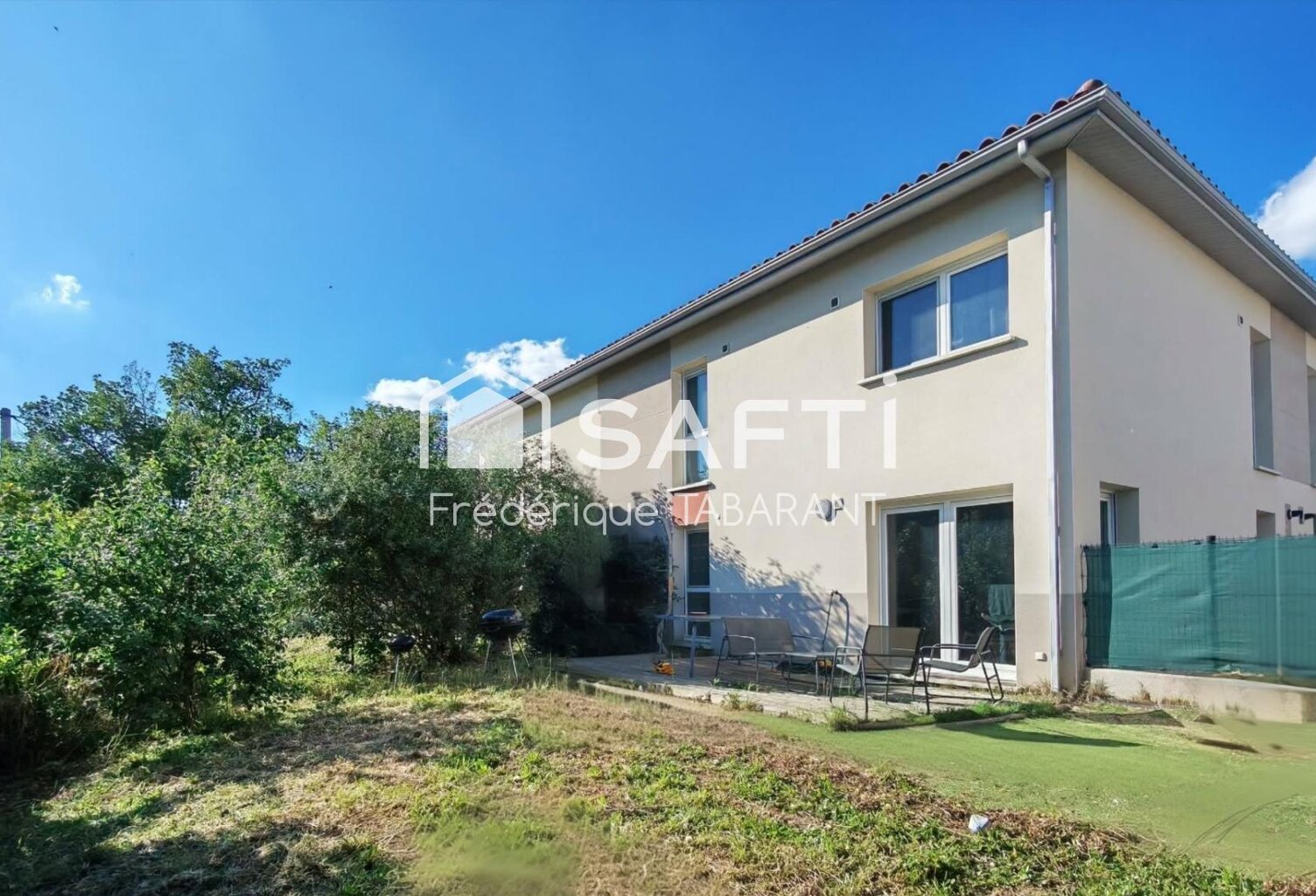 Maison T4 avec jardin et double garage + Parking — photo 1