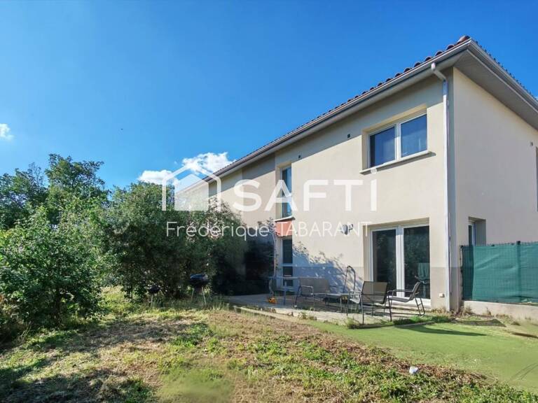 Maison T4 avec jardin et double garage + Parking — photo 1