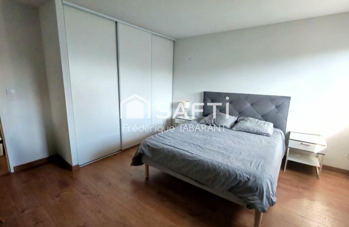 Maison T4 avec jardin et double garage + Parking — photo 4