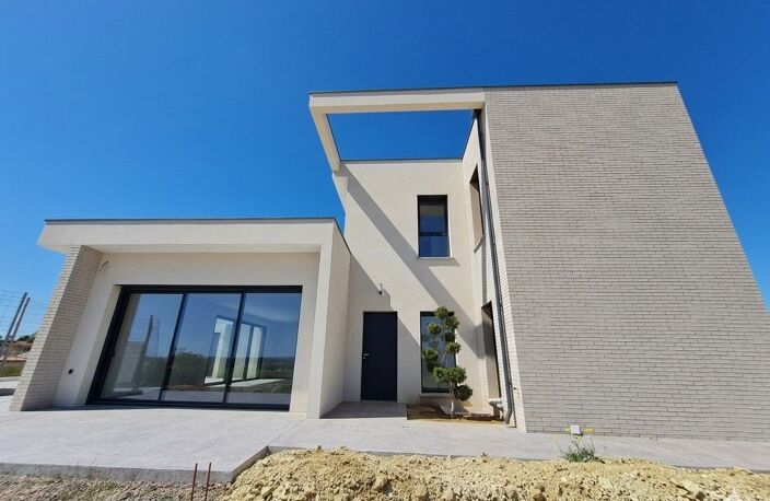 Villa PISCINE DOUBLE GARAGE — photo 3