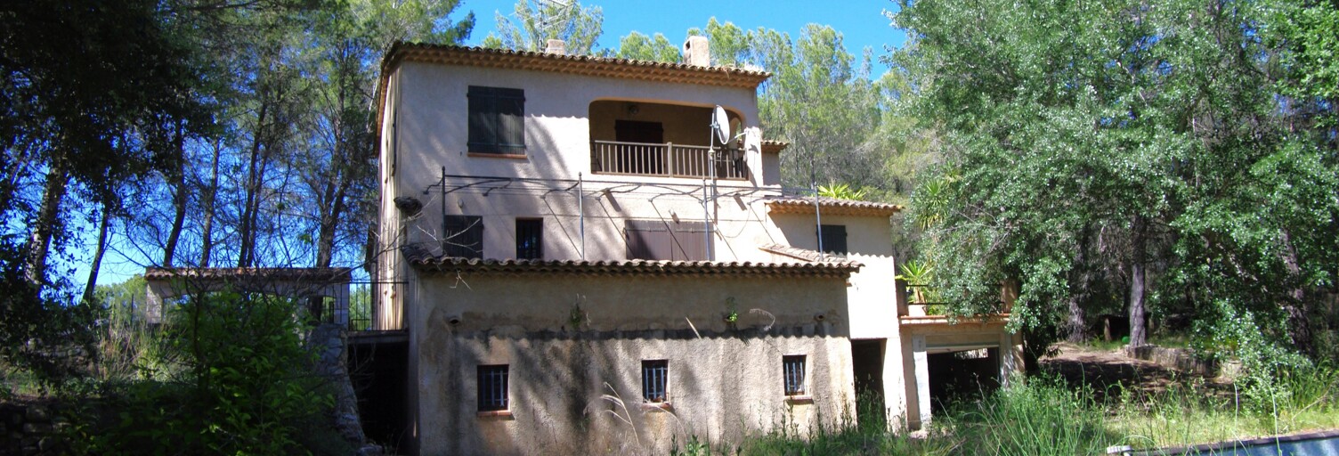 Maison 6 Pièces 132 m² à vendre à Villecroze (83690)