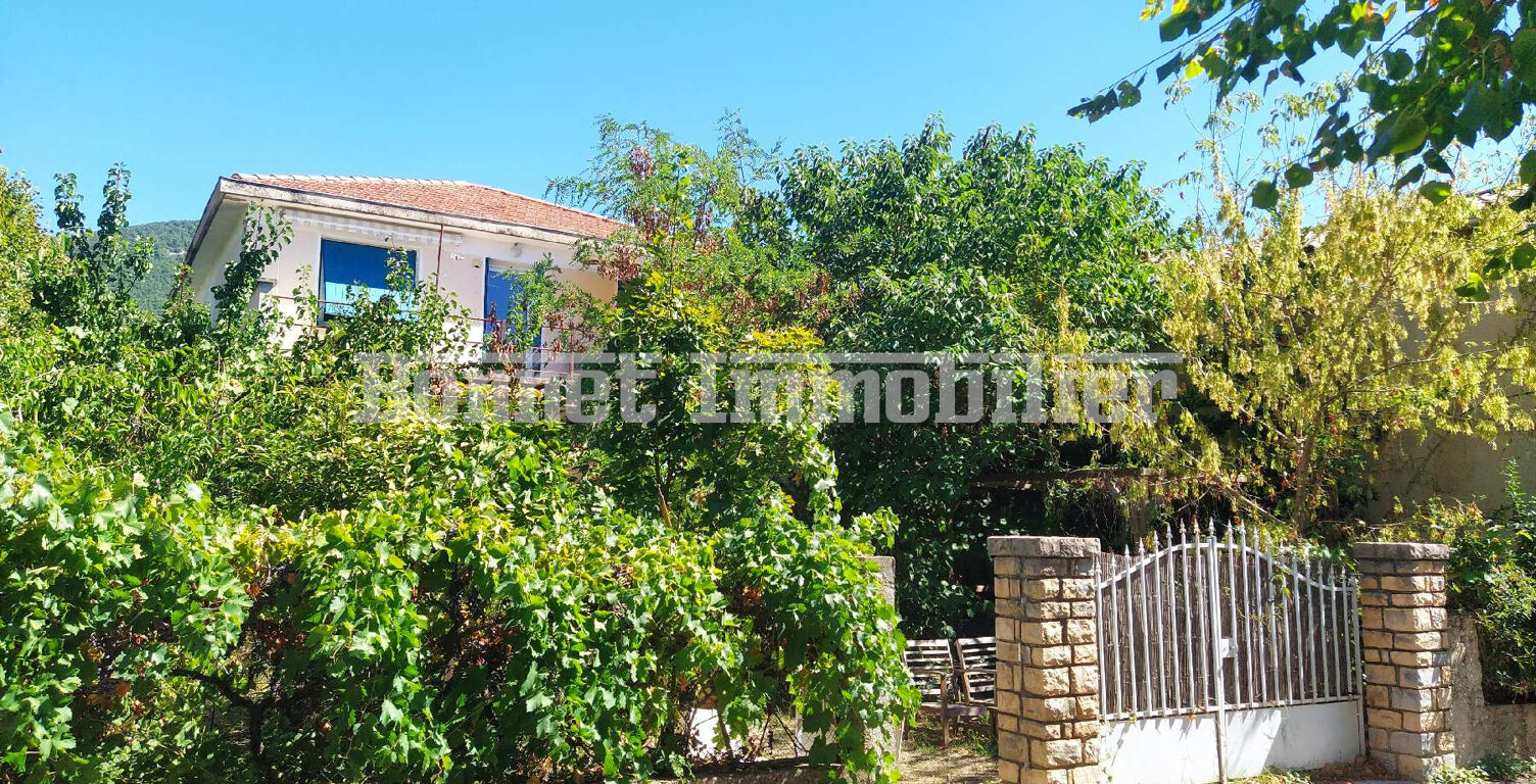 Grande maison avec jardin à proximité immédiate du centre. — photo 1