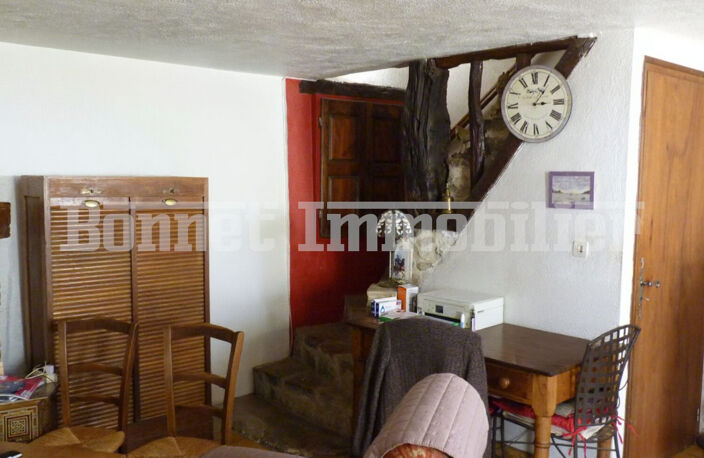 Maison de village en pierre en très bon état — photo 4
