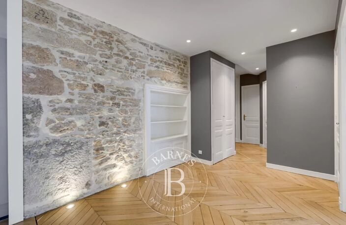 Lyon 2 - Cordeliers - Appartement rénové de 87,66 m² - 2 Chambres — photo 4