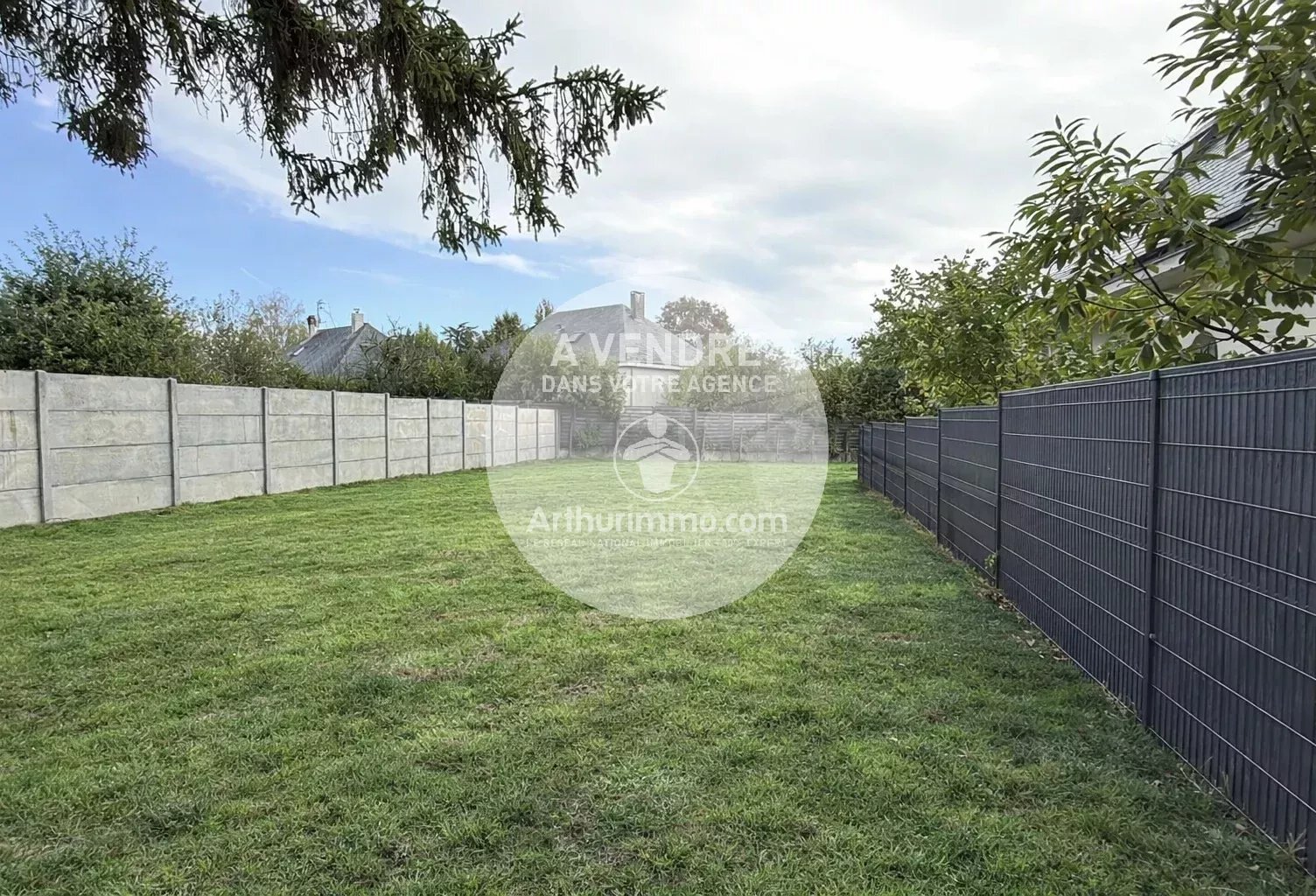 Terrain 495 m²  1er rideau – Sautron bourg Cormier — photo 1
