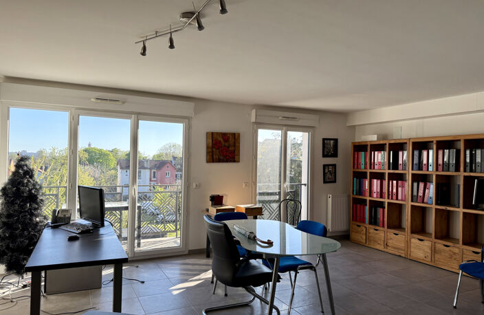 Appartement 73,93m2 et balcon, parking ou bureau Investissem — photo 2