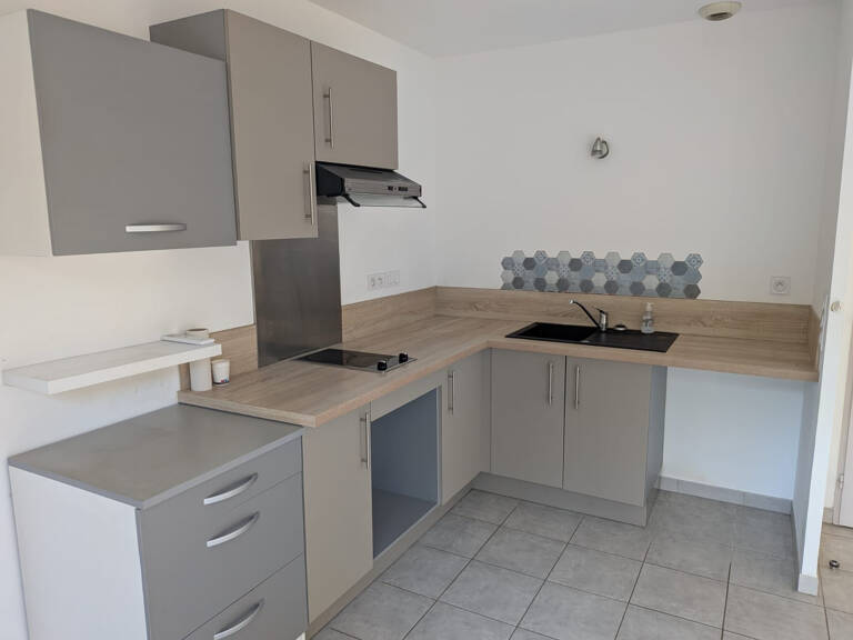 Petite maison quasi neuve — photo 1
