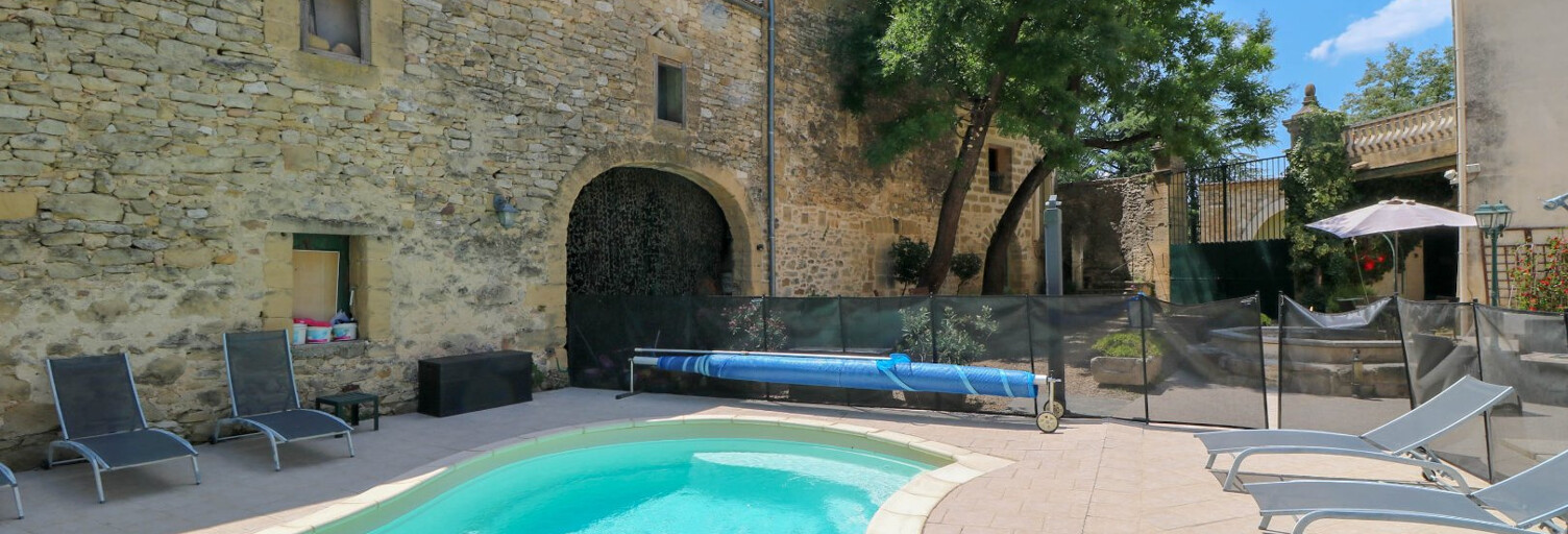 Maison 13 Pièces 548 m² à vendre à Uzès (30700)