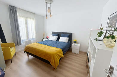 Appartement 4 pièces 1315 €