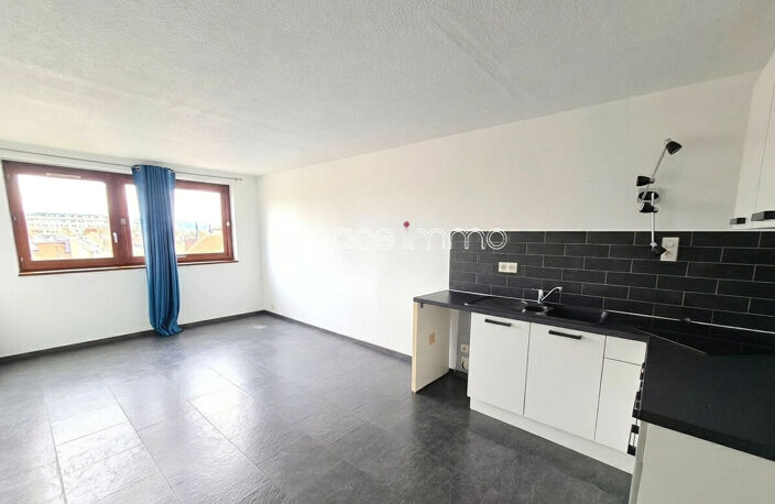 Studio lumineux - 25,61m² - Place de parking privative - ROUEN — photo 4