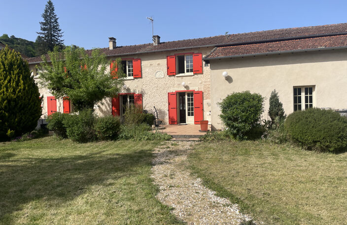 Maison de charme en pierre avec jardin et dépendance   Centr — photo 2