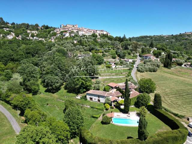 Ancienne ferme en pierre avec charme et vue - Callian — photo du bien