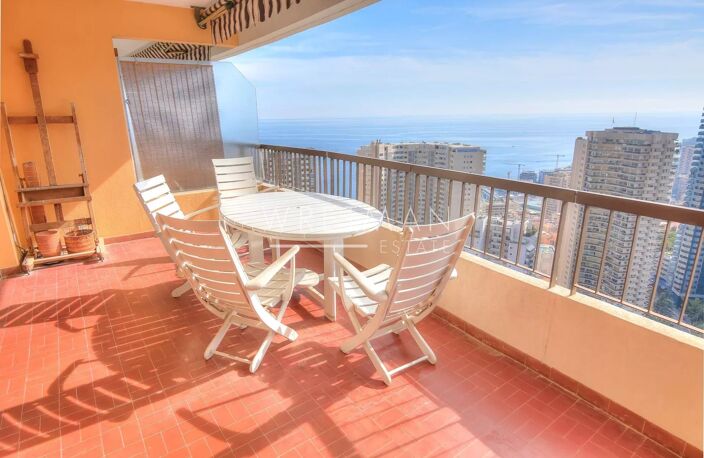 2 pièces au dernier étage avec grande terrasse et vue mer - Beau — photo 5