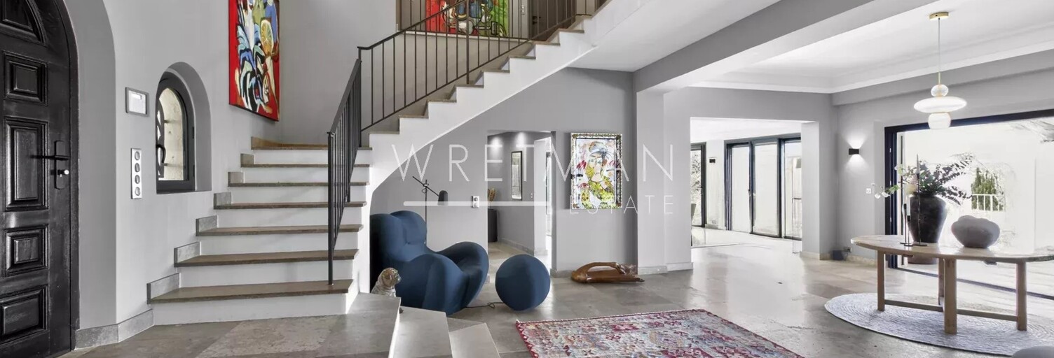Maison 12 Pièces 730 m² à vendre à Grasse (06130)