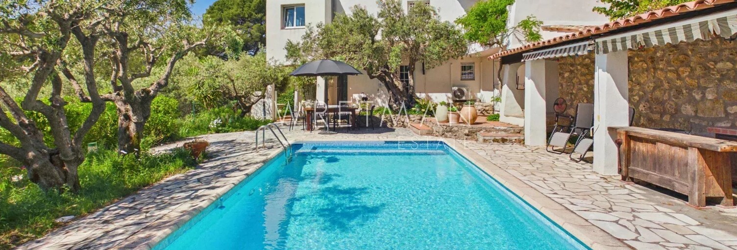 Maison 9 Pièces 266 m² à vendre à Draguignan (83300)