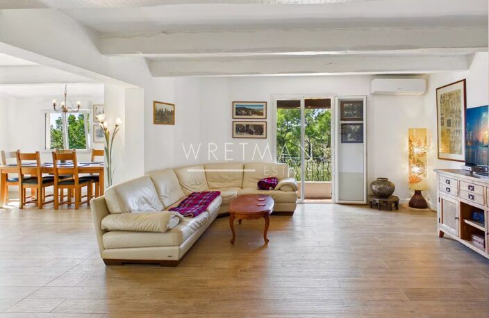 Exclusivité - Propriété avec deux villas dans un écrin de verdur — photo 3