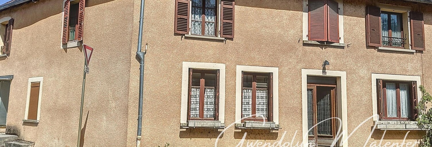 Maison 8 Pièces 163 m² à vendre à Cramans (39600)