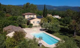 Maison 8 Pièces 260 m² à vendre à Fayence (83440)